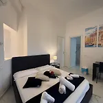 Re Di Rooftop Πανσιόν Ρώμη