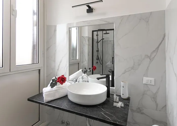 Re Di Rooftop Guest house 4*