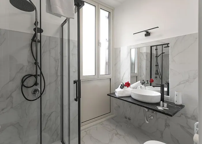 Re Di Rooftop Guest house 4*