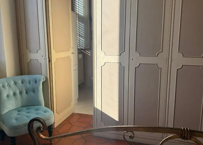 Guest house Re Di Rooftop 4*