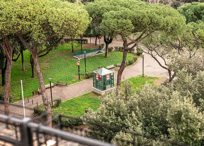 Re Di Rooftop Guest house 4*