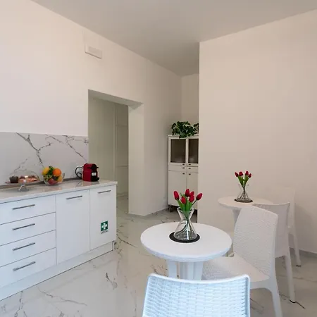 בית הארחה Re Di Rooftop
